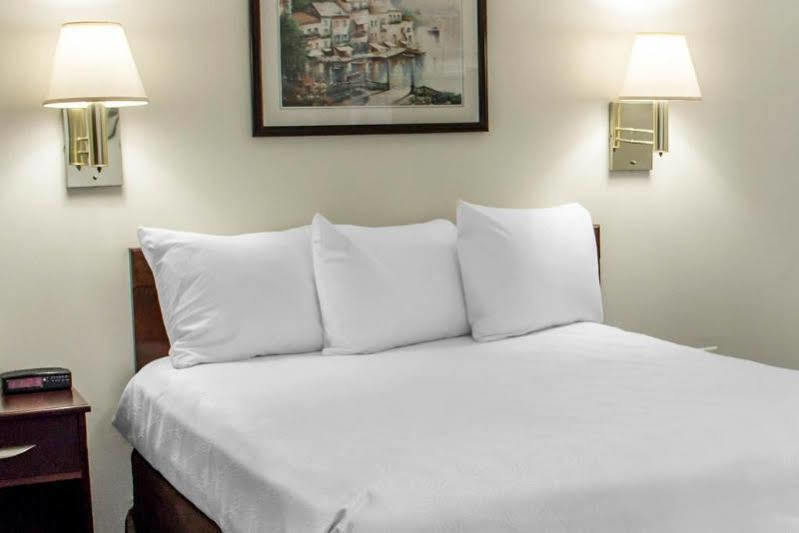Motel 6-Greensboro, Nc - I-40 Kültér fotó